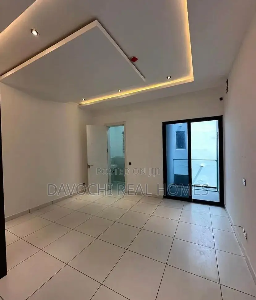 4bdrm Duplex in Off Admiralty, Lekki for rent in Lekki Phase 1