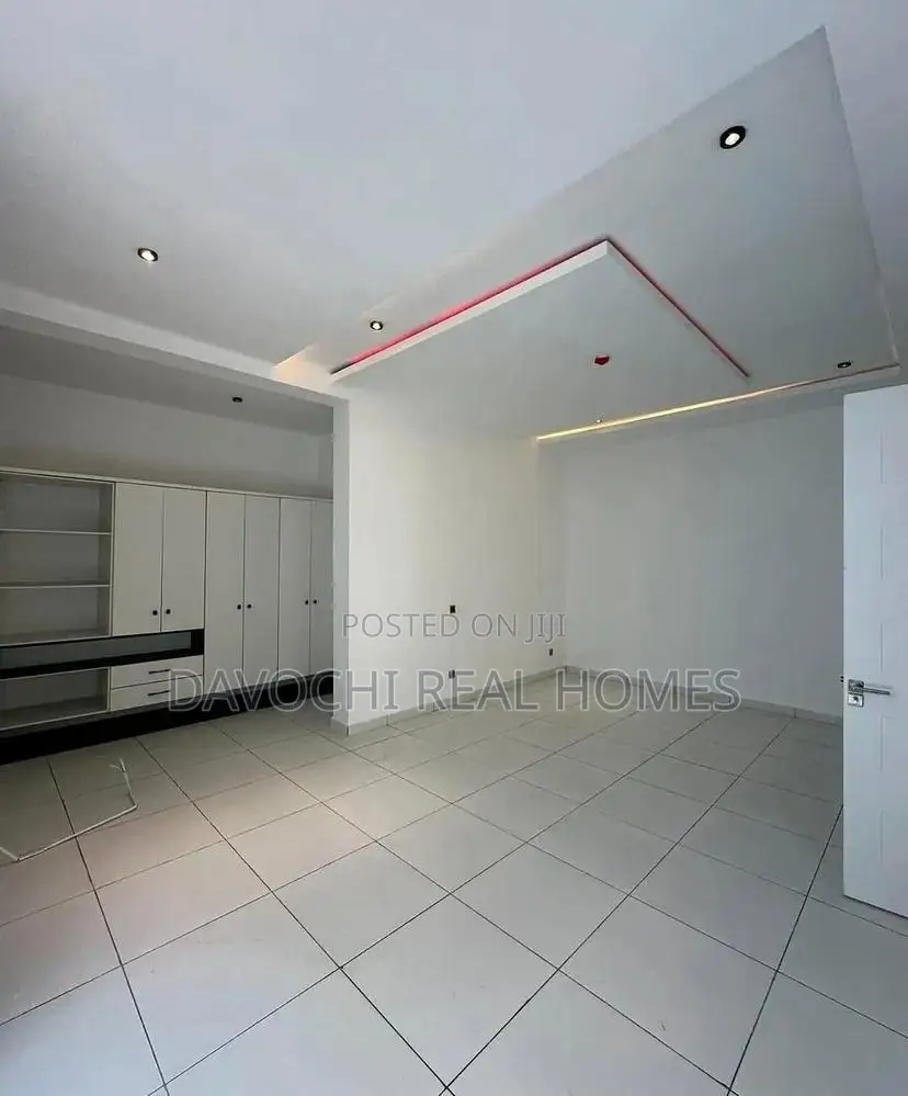 4bdrm Duplex in Off Admiralty, Lekki for rent in Lekki Phase 1