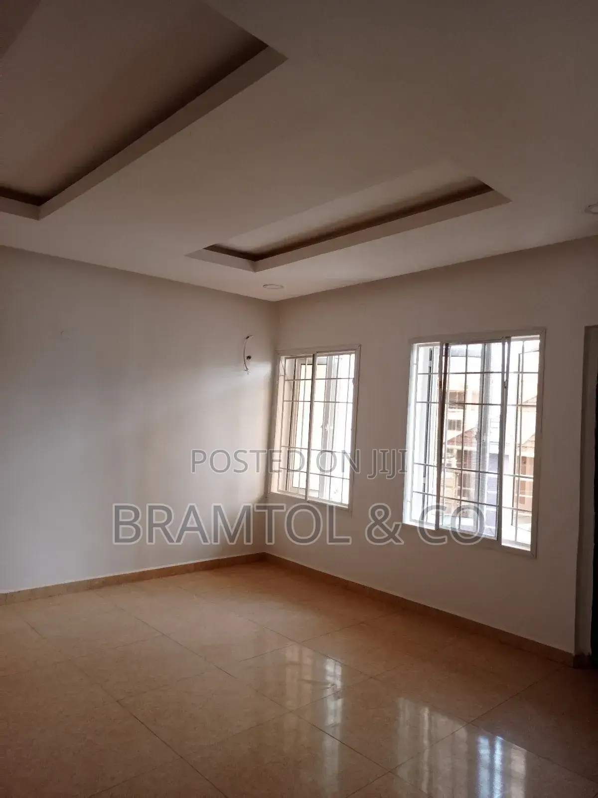 4bdrm Townhouse / Terrace in Wuye for rent in Wuye