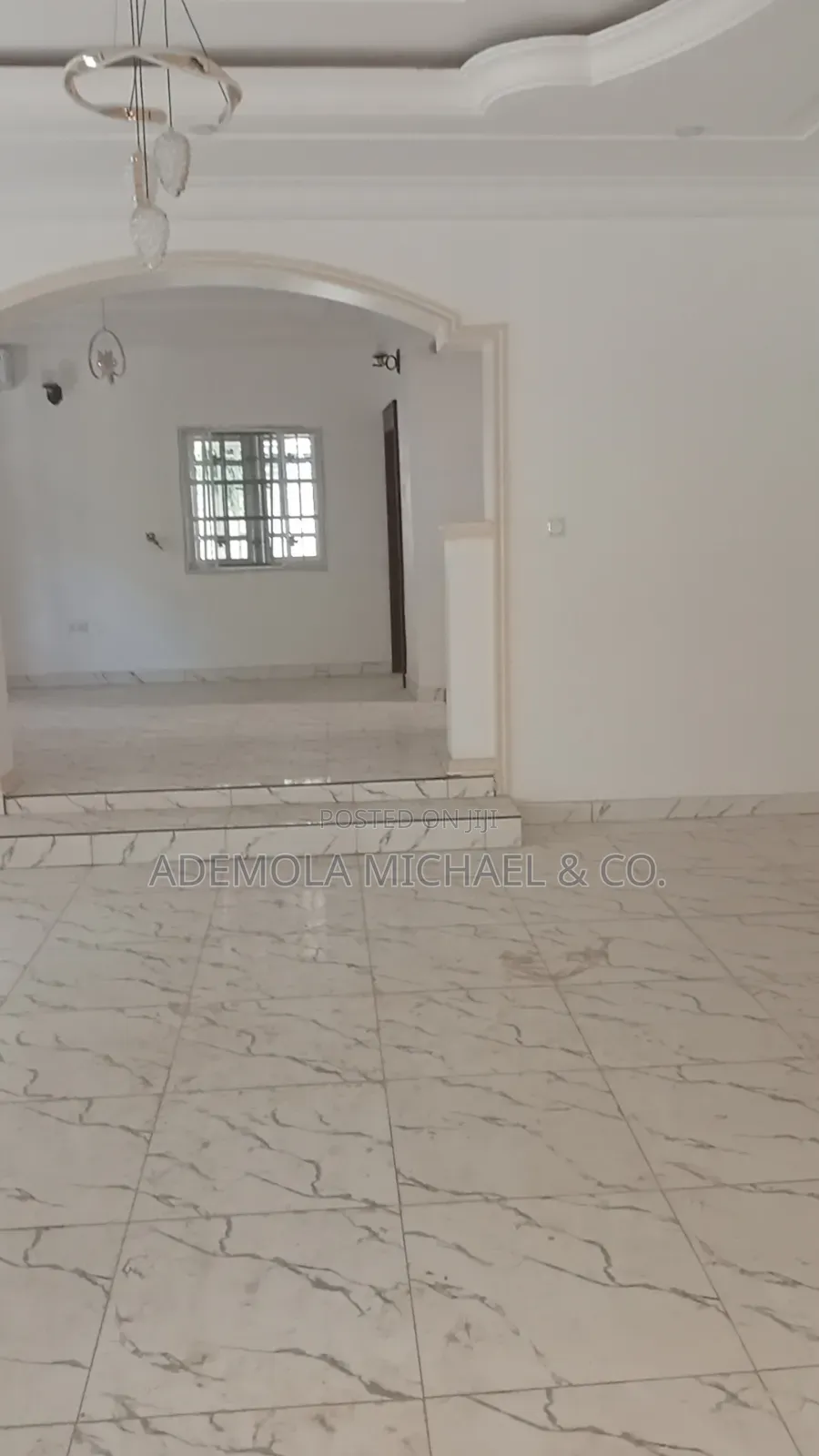 5bdrm Duplex in Wuse Zone for sale in Zone 3 / Wuse