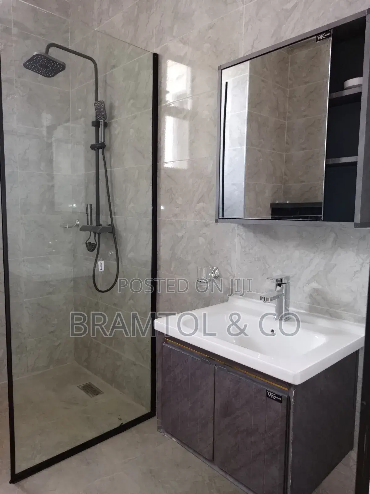 4bdrm Townhouse/Terrace in 600, Wuse 2 for Sale in Wuse 2