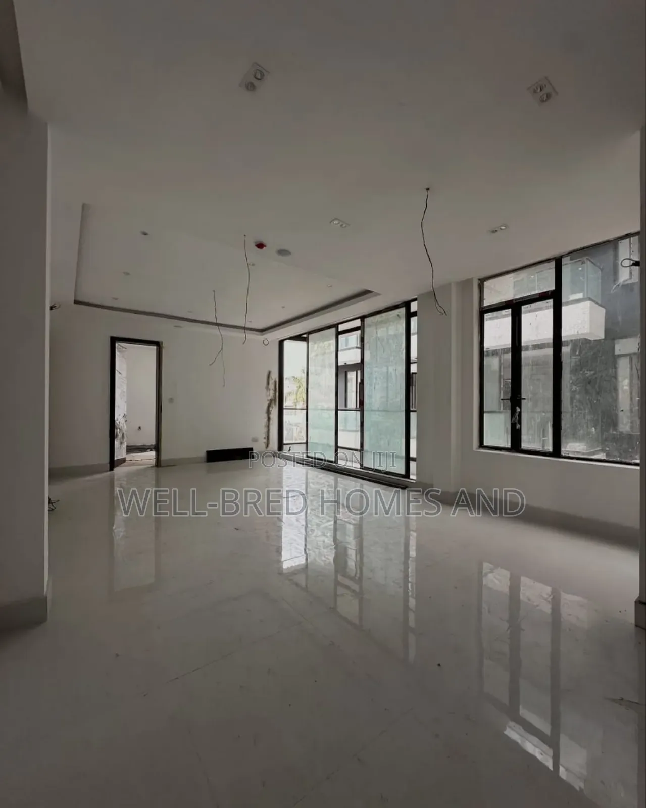 3bdrm Apartment in Lekki Phase 1 Lagos for sale in Lekki Phase 1