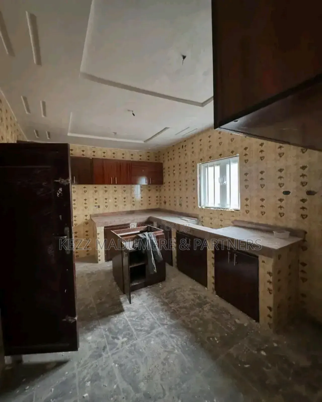 4bdrm Duplex in Off Nta Road, for sale in Port-Harcourt
