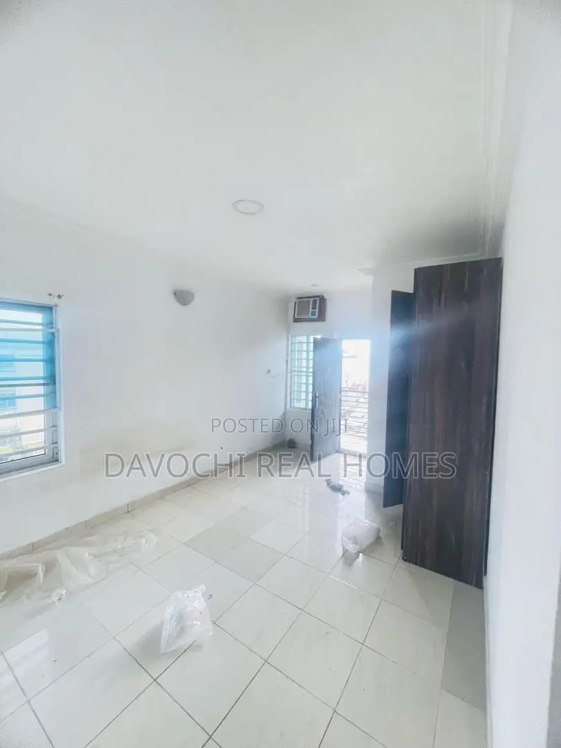 2bdrm Apartment in Ikota, Lekki for rent in Ikota