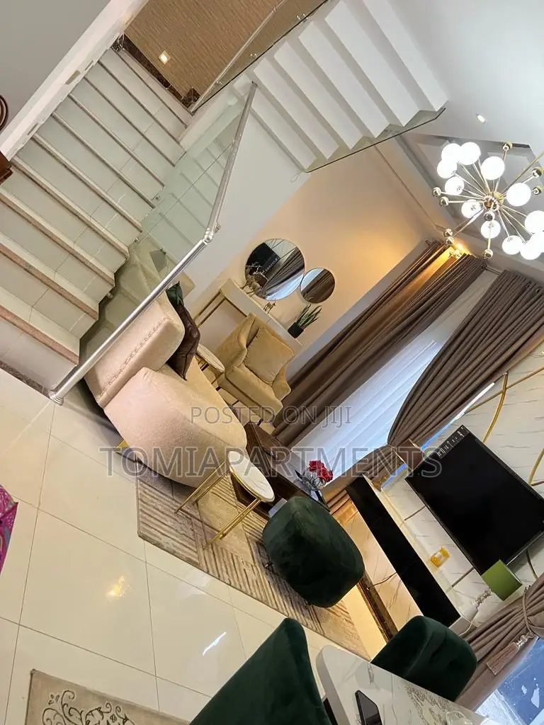 4 Bedroom Duplex Shortlet With Pool and Gym in Lekki Phase 1 in Lekki