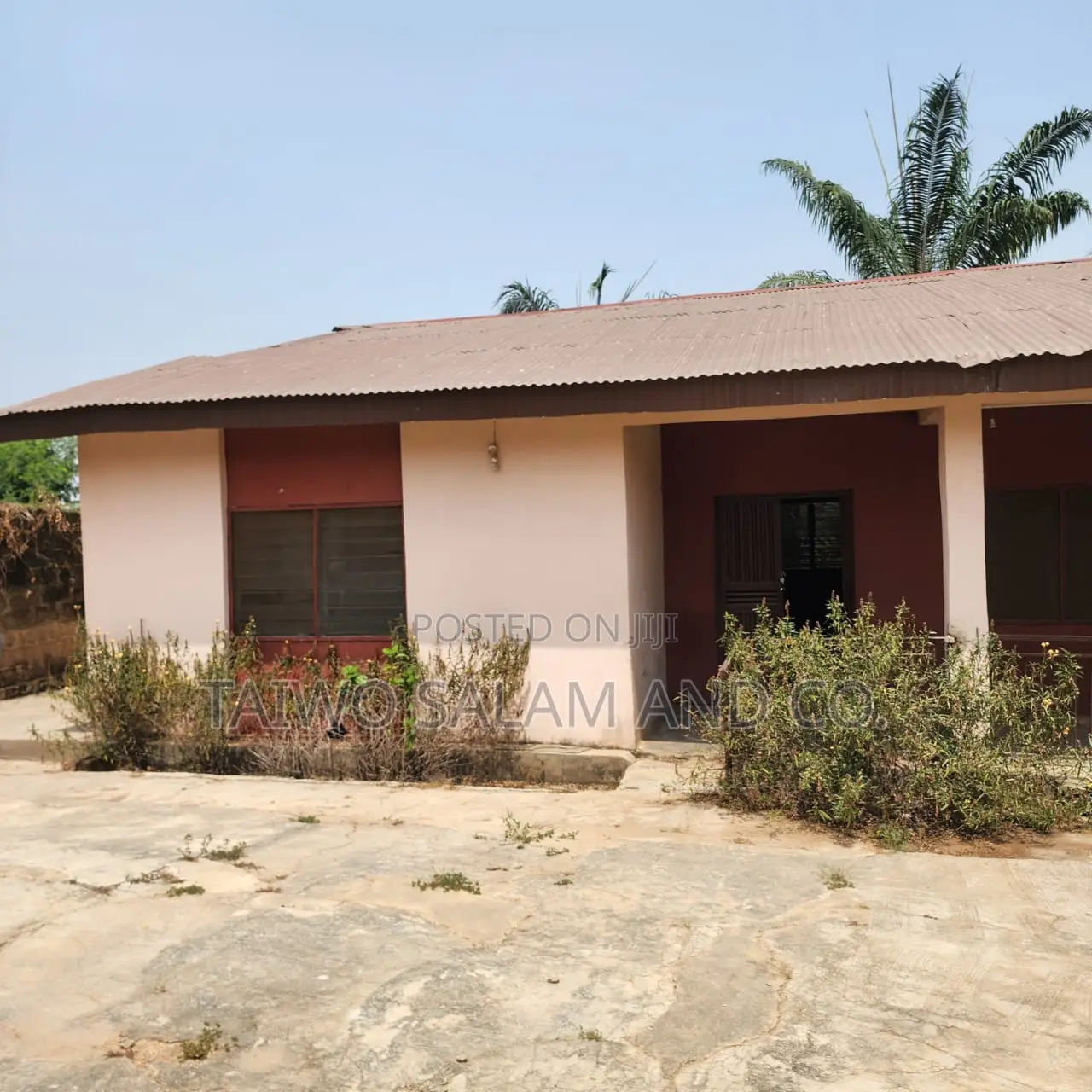 3bdrm Block of Flats in Moniya for sale in Moniya
