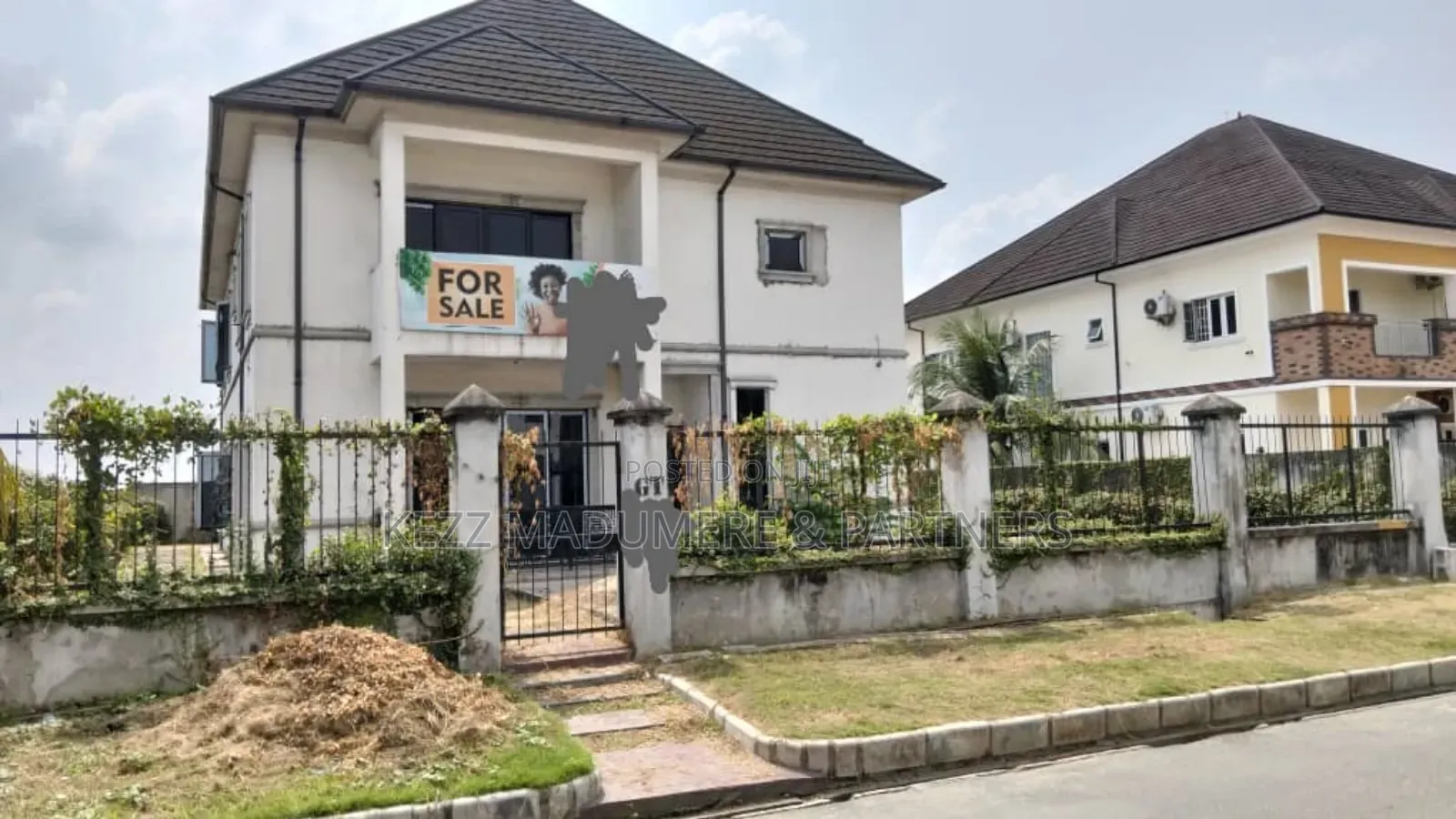 5bdrm Duplex in Phase 2, Dr Peter for sale in Port-Harcourt