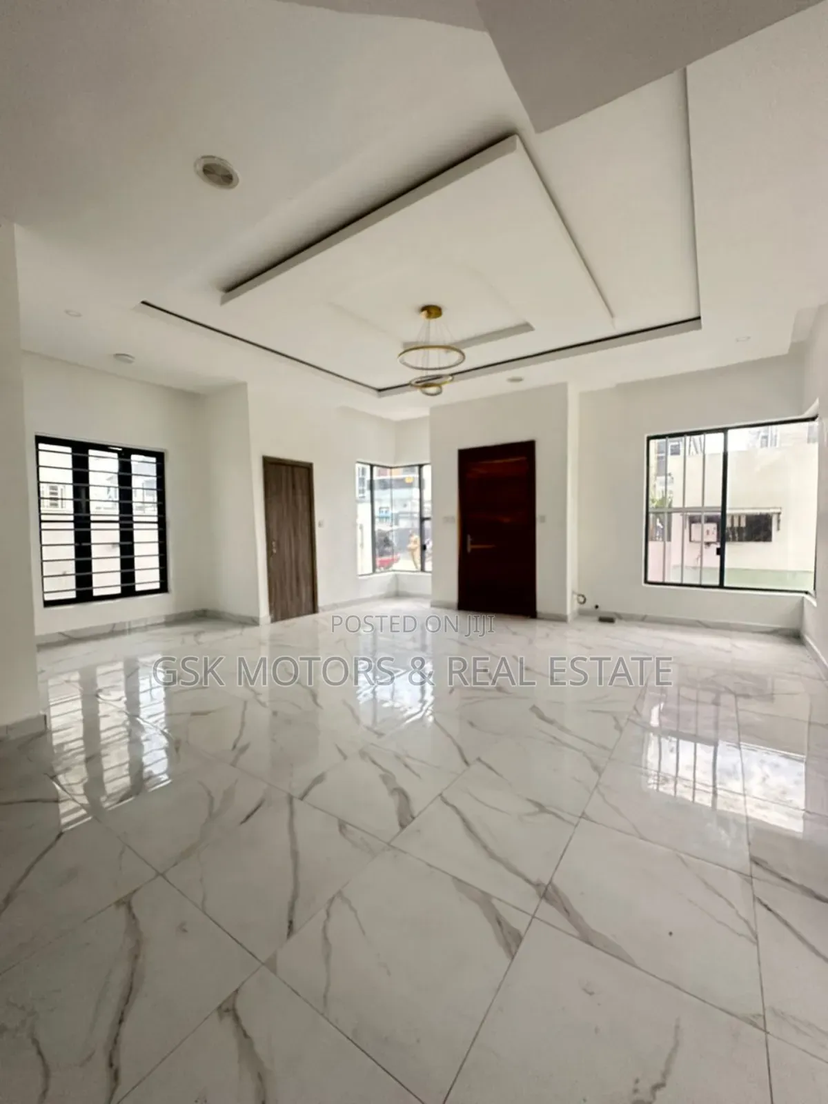 4bdrm Duplex in Chevron, Lekki Expressway for sale in Lekki Expressway
