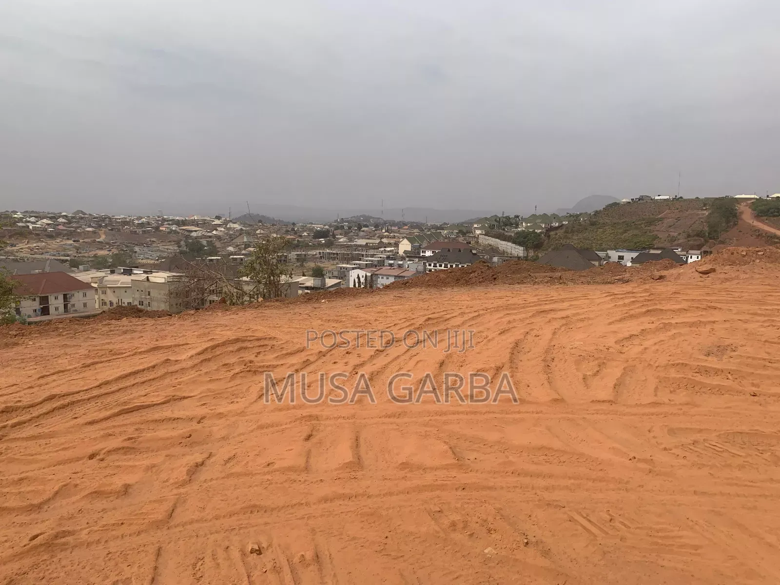 Scenic Views: Plot Sale for Less Than 150m in Guzape in Guzape District