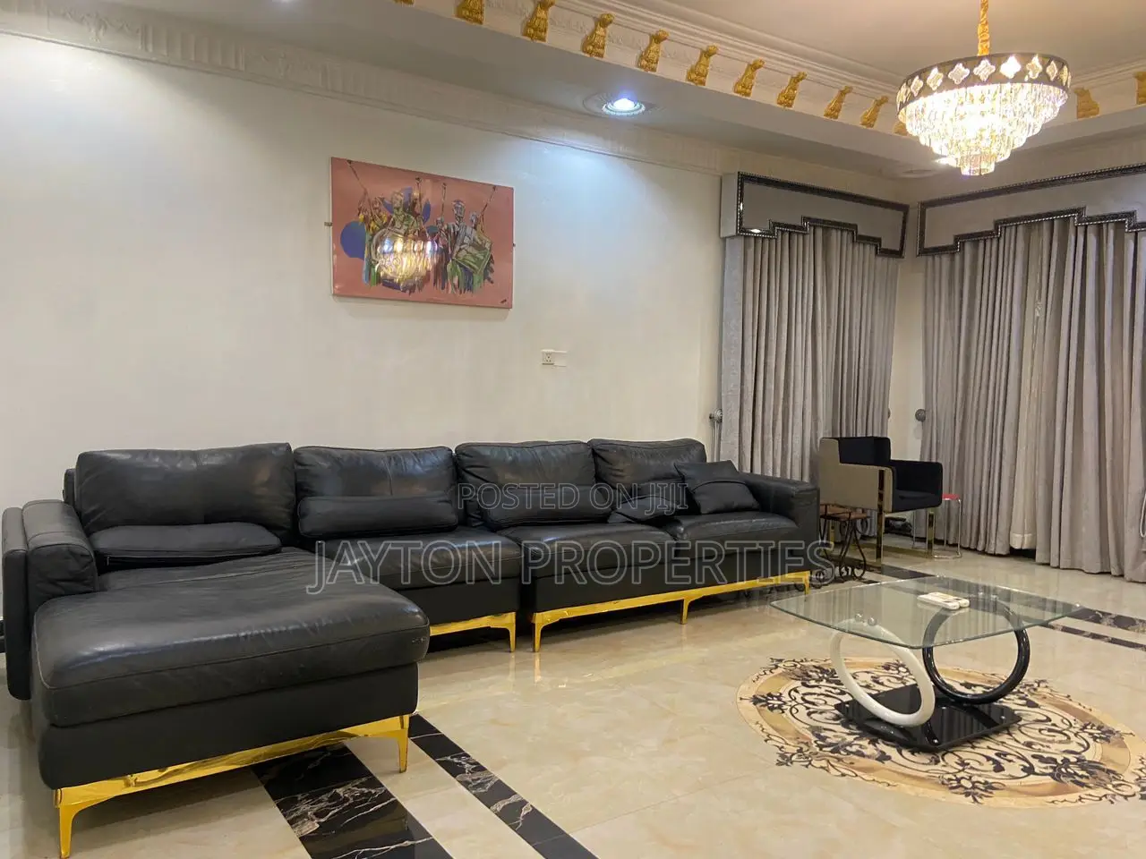 Luxury 2 Bedroom Apartment in Gwarinpa