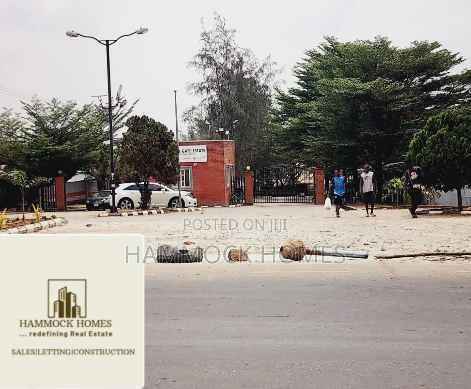 816 SQUARE METRES OF LAND in a Seren Gated Estate in Akobo