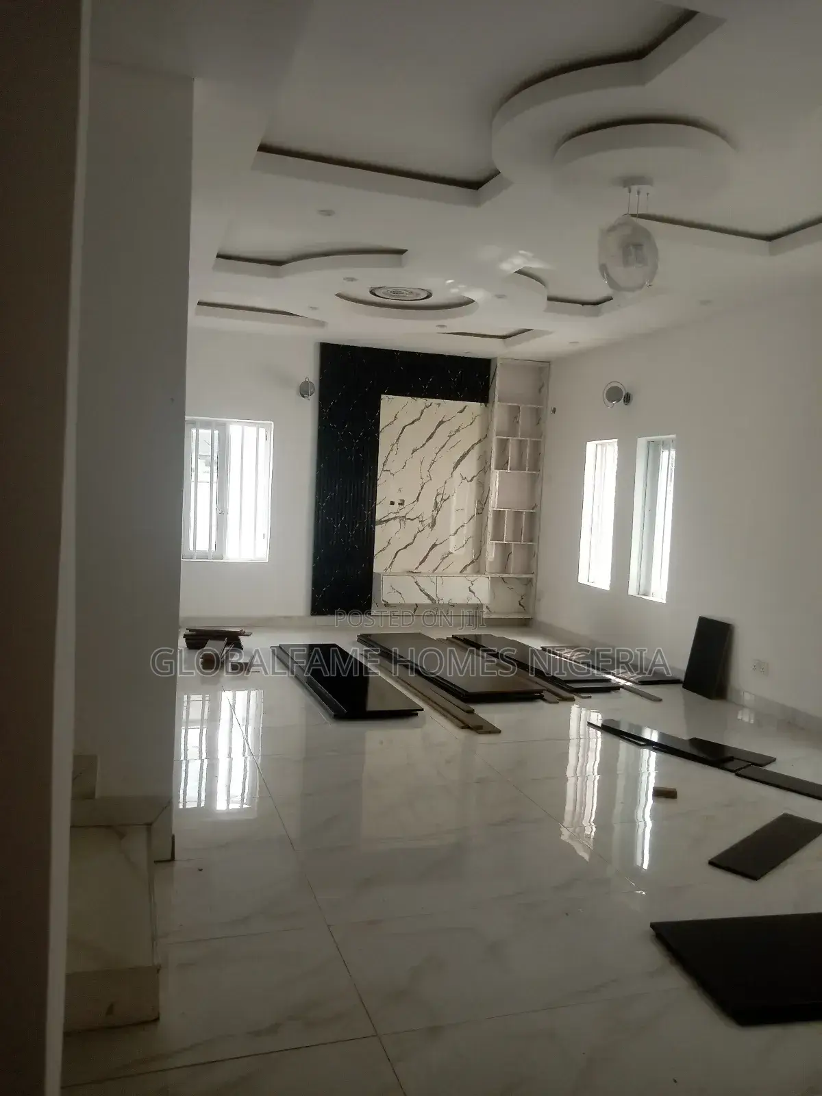 5bdrm Duplex in Bethel Court Estate, Lakowe for sale in Lakowe