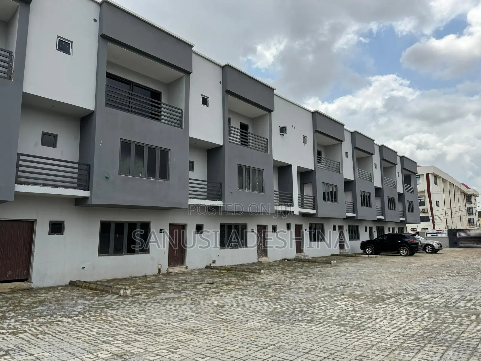 3bdrm Duplex in Kado Phase 2 Fct for sale in Kado