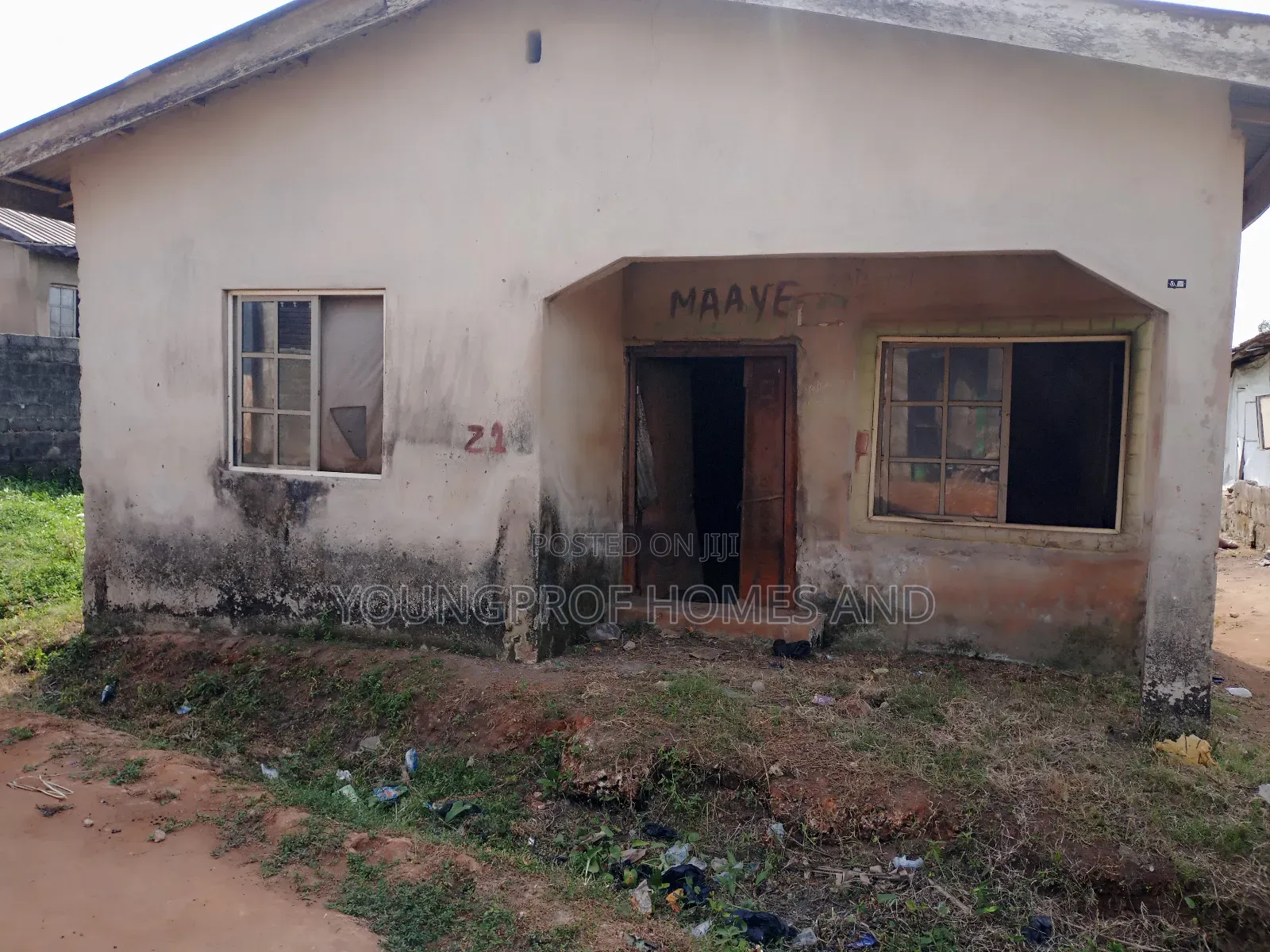Halfplot of Land at Fatoki Isuti Road Igando in Igando / Ikotun/Igando
