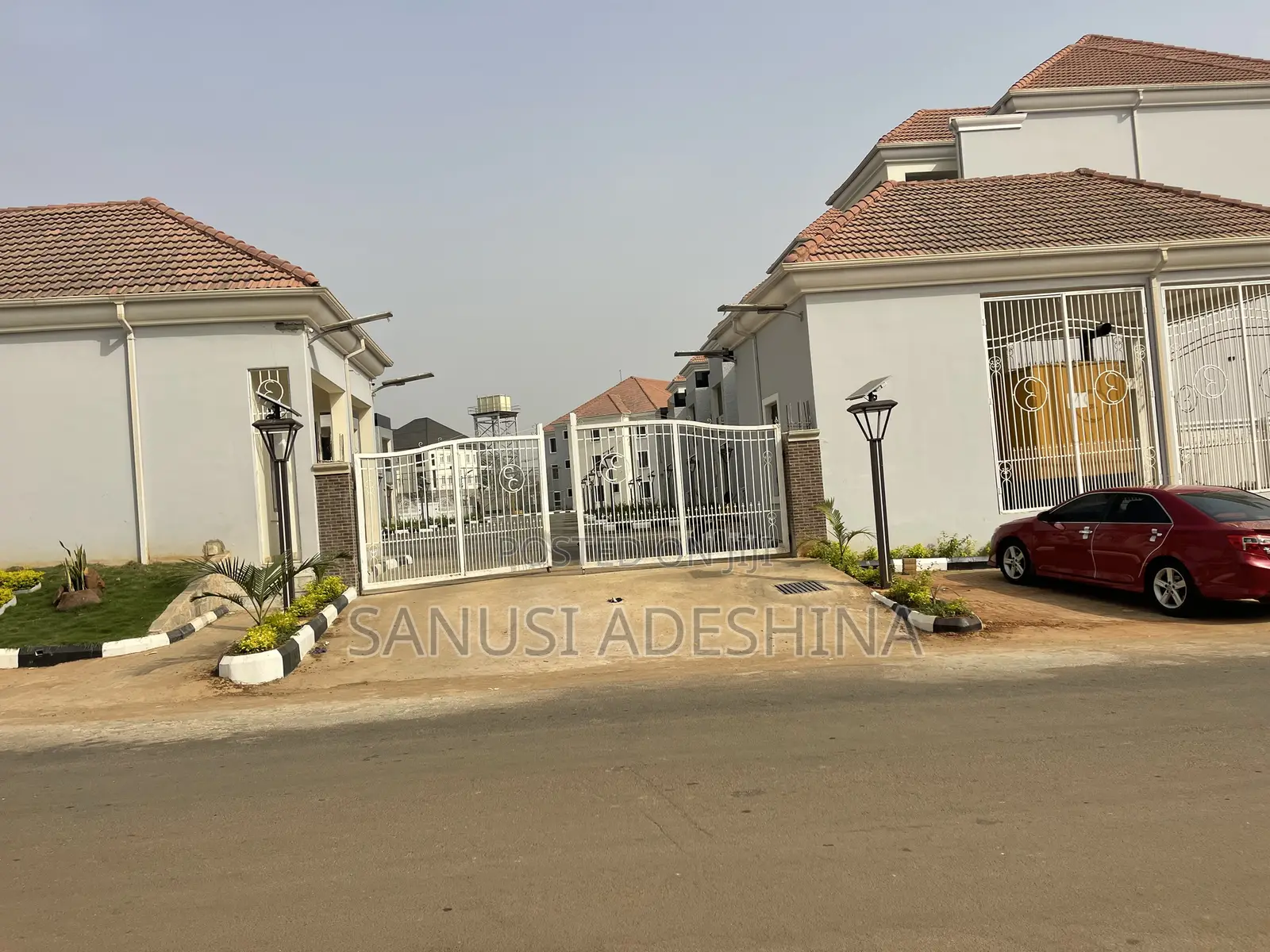 4bdrm Townhouse/Terrace in Fct Abuja Nigerian, Life Camp for sale in Life Camp