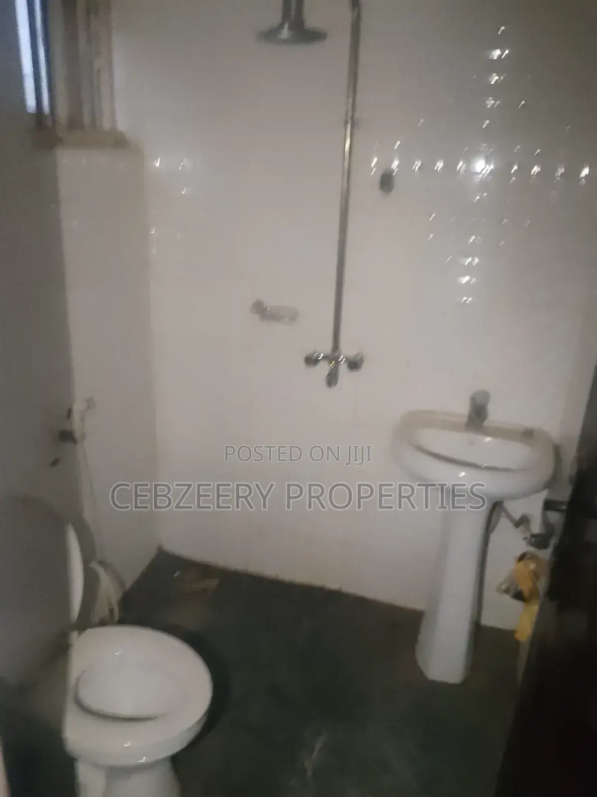 2bdrm Apartment in Akute Ajuwon for rent in Akute Ajuwon
