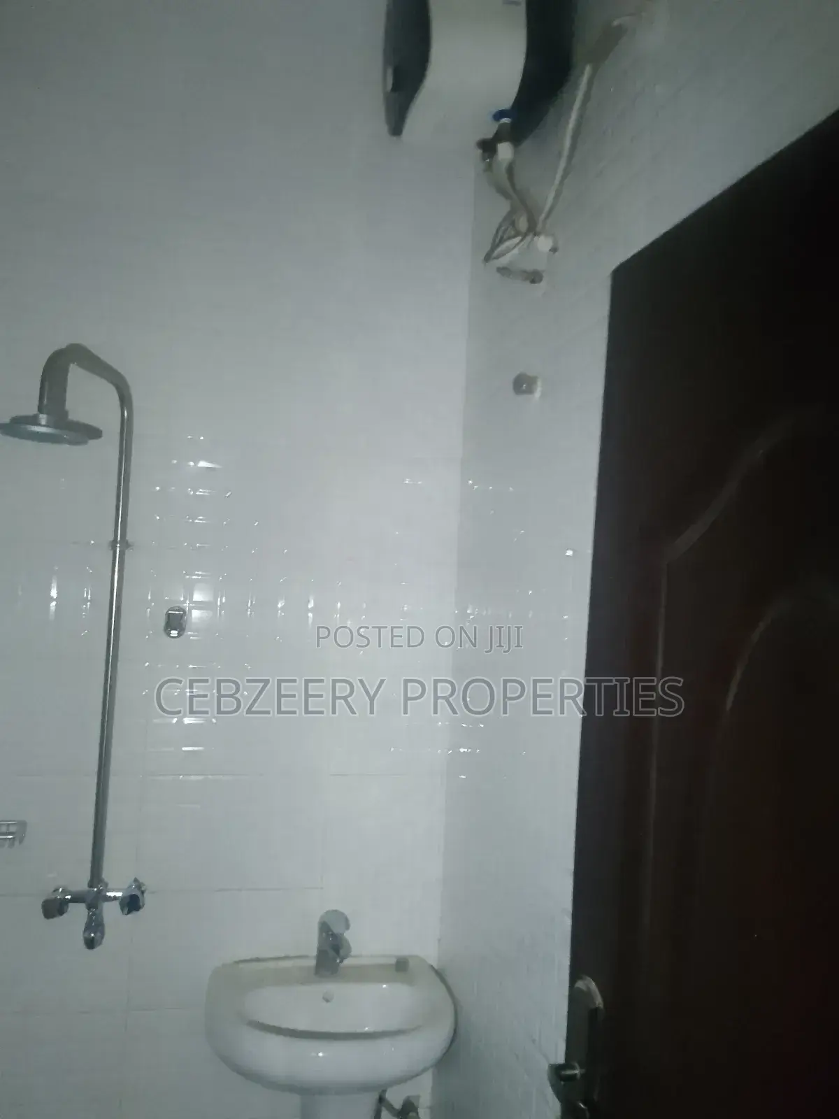 2bdrm Apartment in Akute Ajuwon for rent in Akute Ajuwon