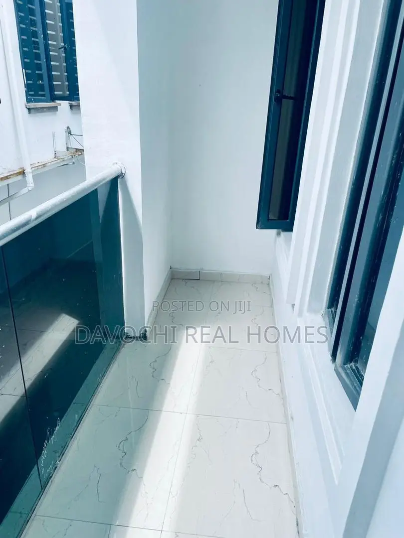 4bdrm Duplex in 2Nd Toll Gate, Lekki for rent in Lekki Phase 1