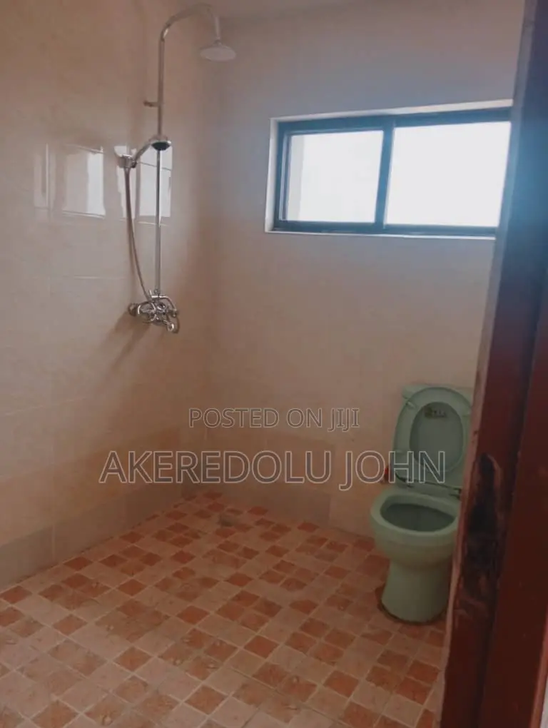 4bdrm Block of Flats in Zone 1 / Wuse for sale in Zone 1 / Wuse