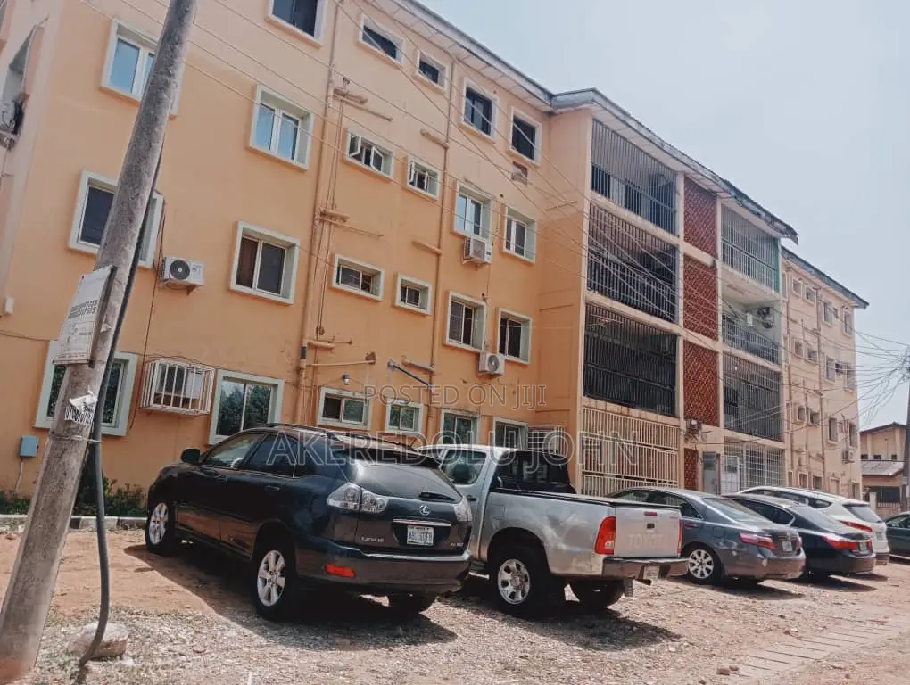 4bdrm Block of Flats in Zone 1 / Wuse for sale in Zone 1 / Wuse