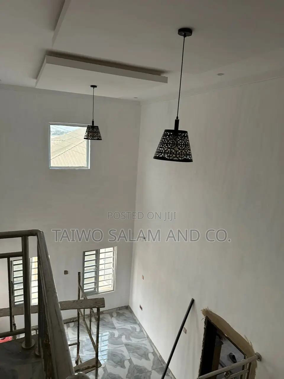 4bdrm Duplex in Alalubosa for sale in Alalubosa