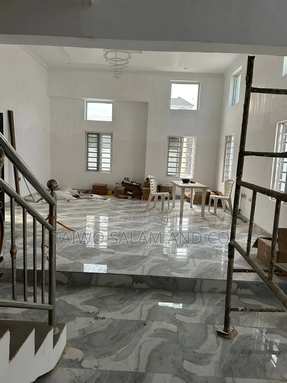 4bdrm Duplex in Alalubosa for sale in Alalubosa