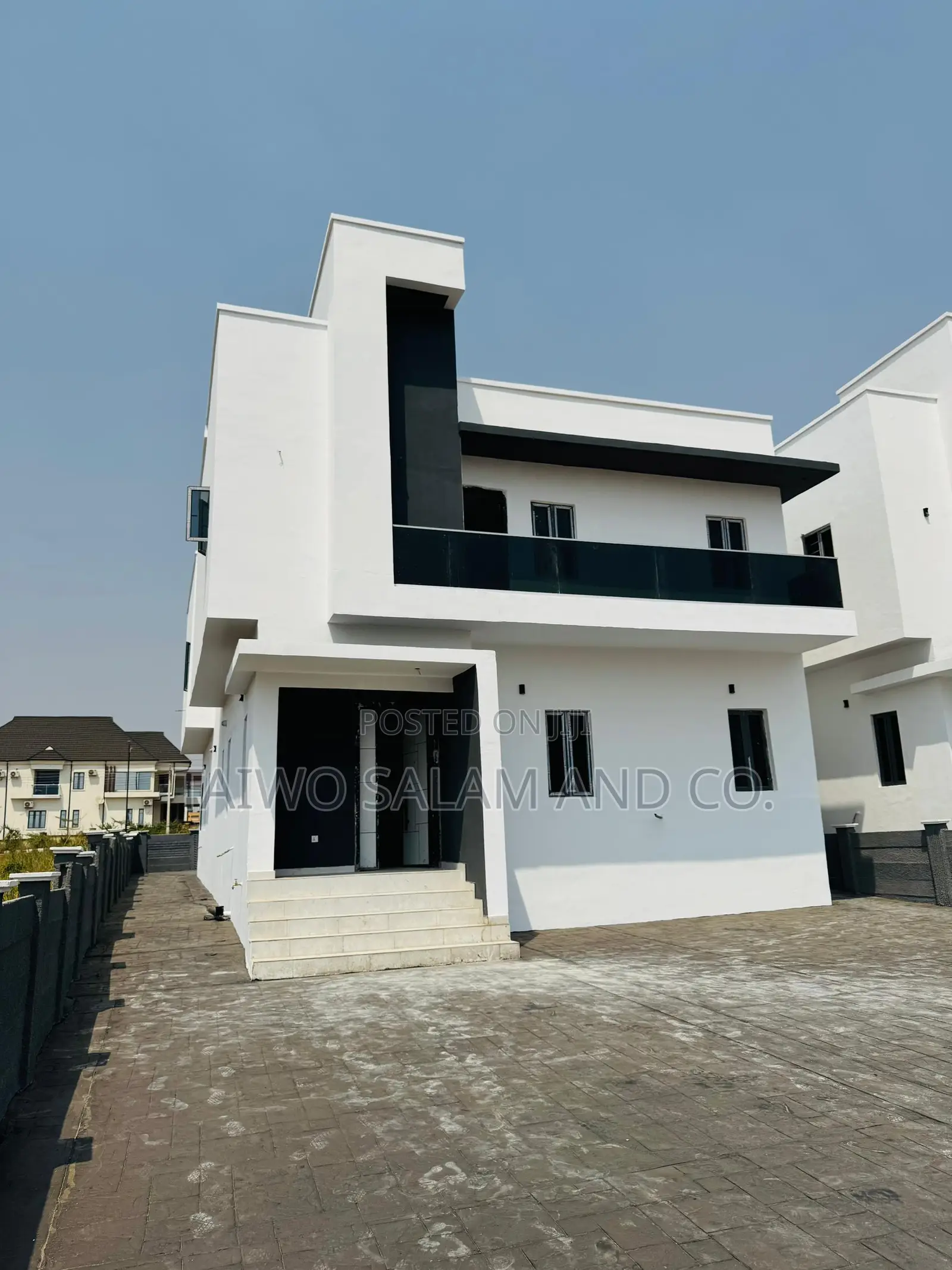 4bdrm Duplex in Basorun for sale in Basorun