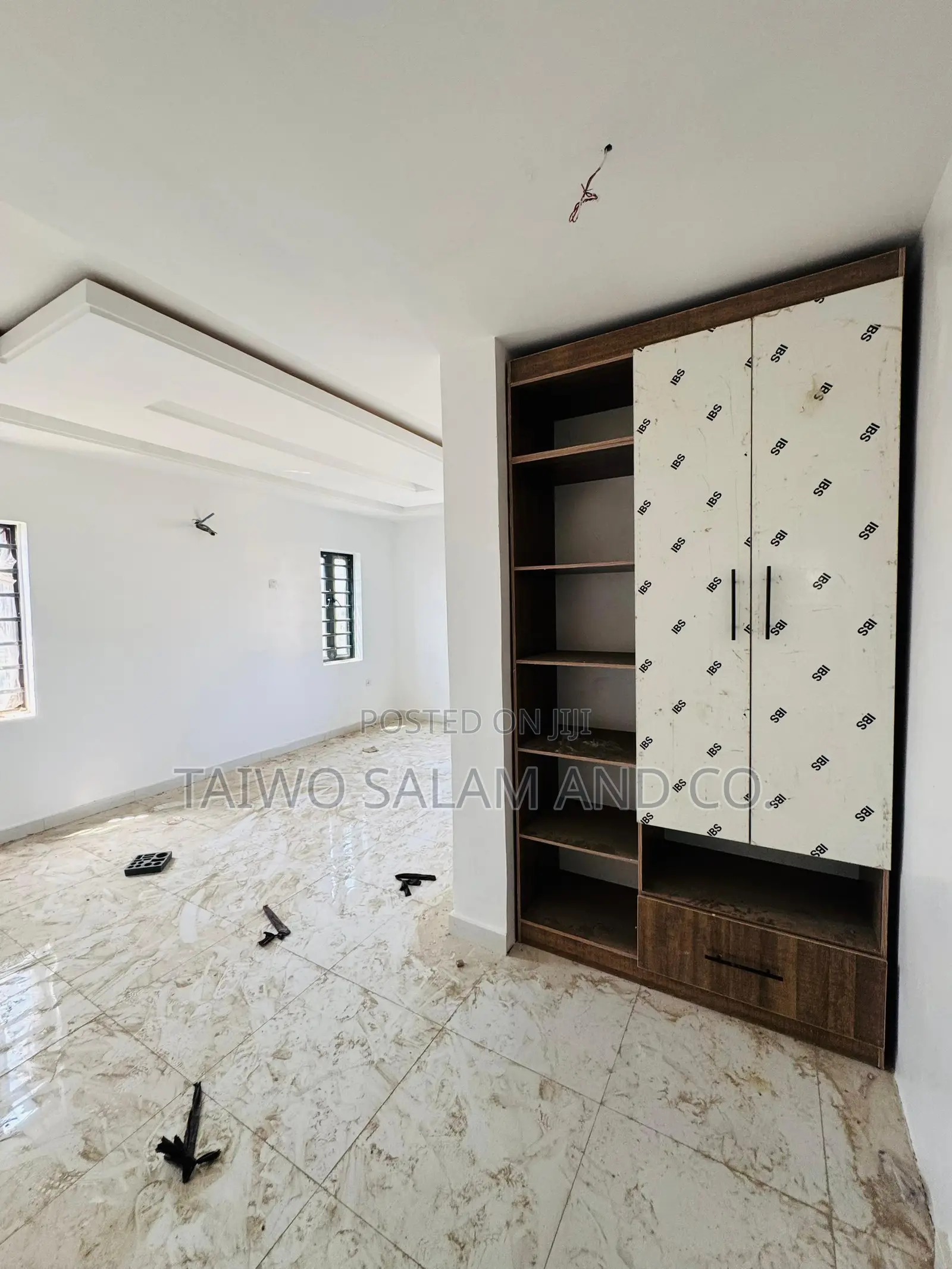 4bdrm Duplex in Basorun for sale in Basorun