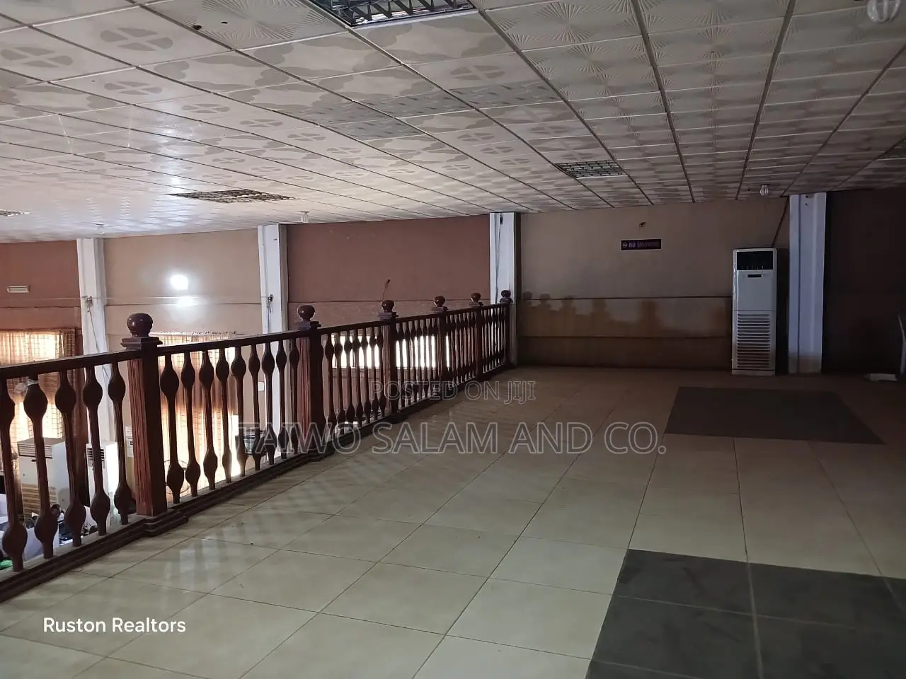 1500 Capacity Event Center Along Jericho Road in Jericho