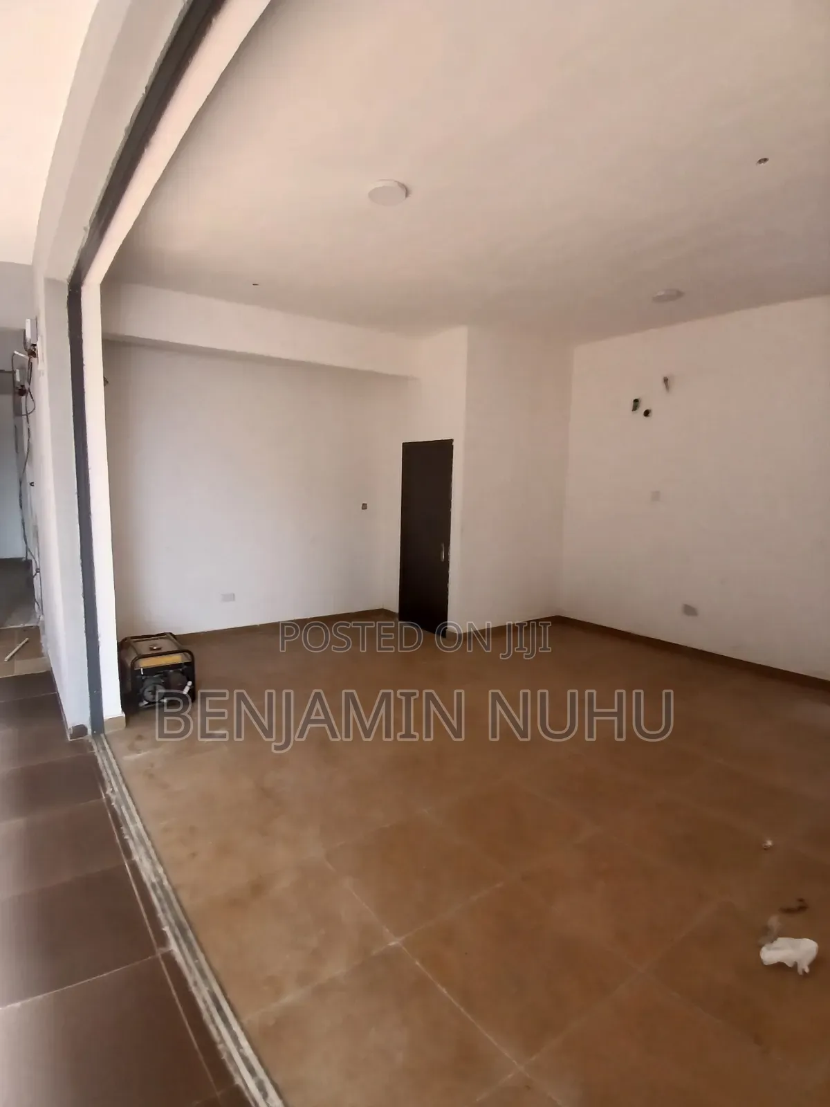 A Newly Built Shop or Office Space for Sale Rent in Lekki Phase 1