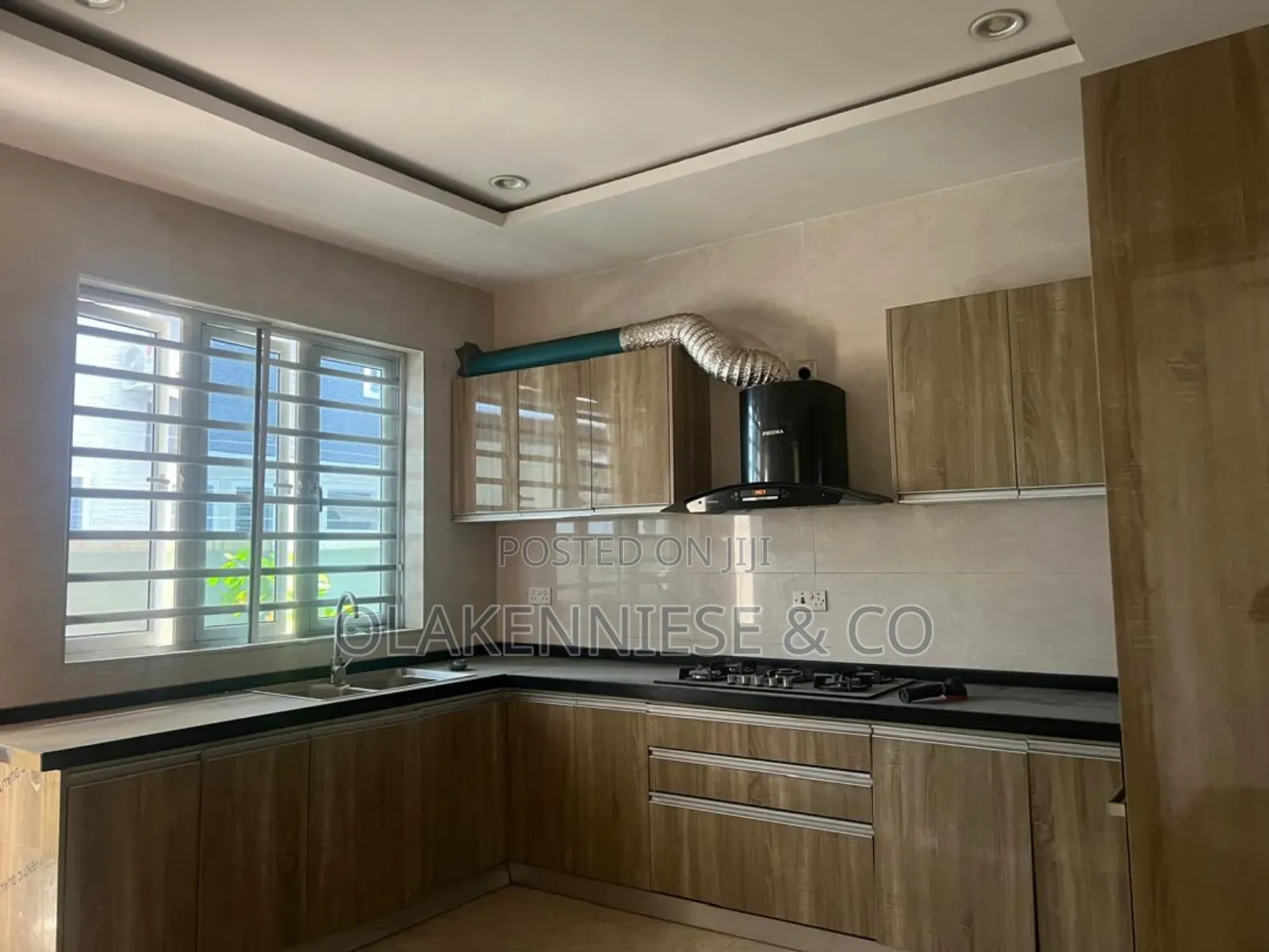 4bdrm Duplex in Ikeja, Adeniyi Jones for sale in Adeniyi Jones