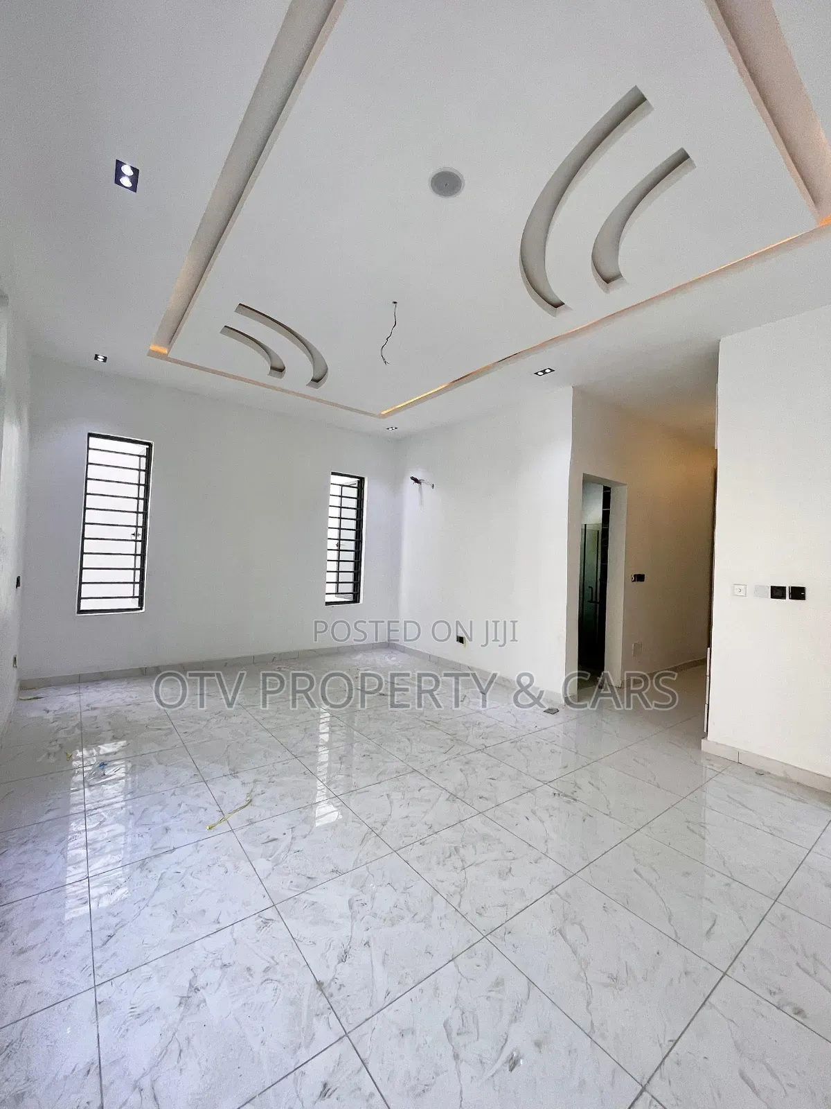 Furnished 5bdrm Duplex in Ajah for sale in Ajah