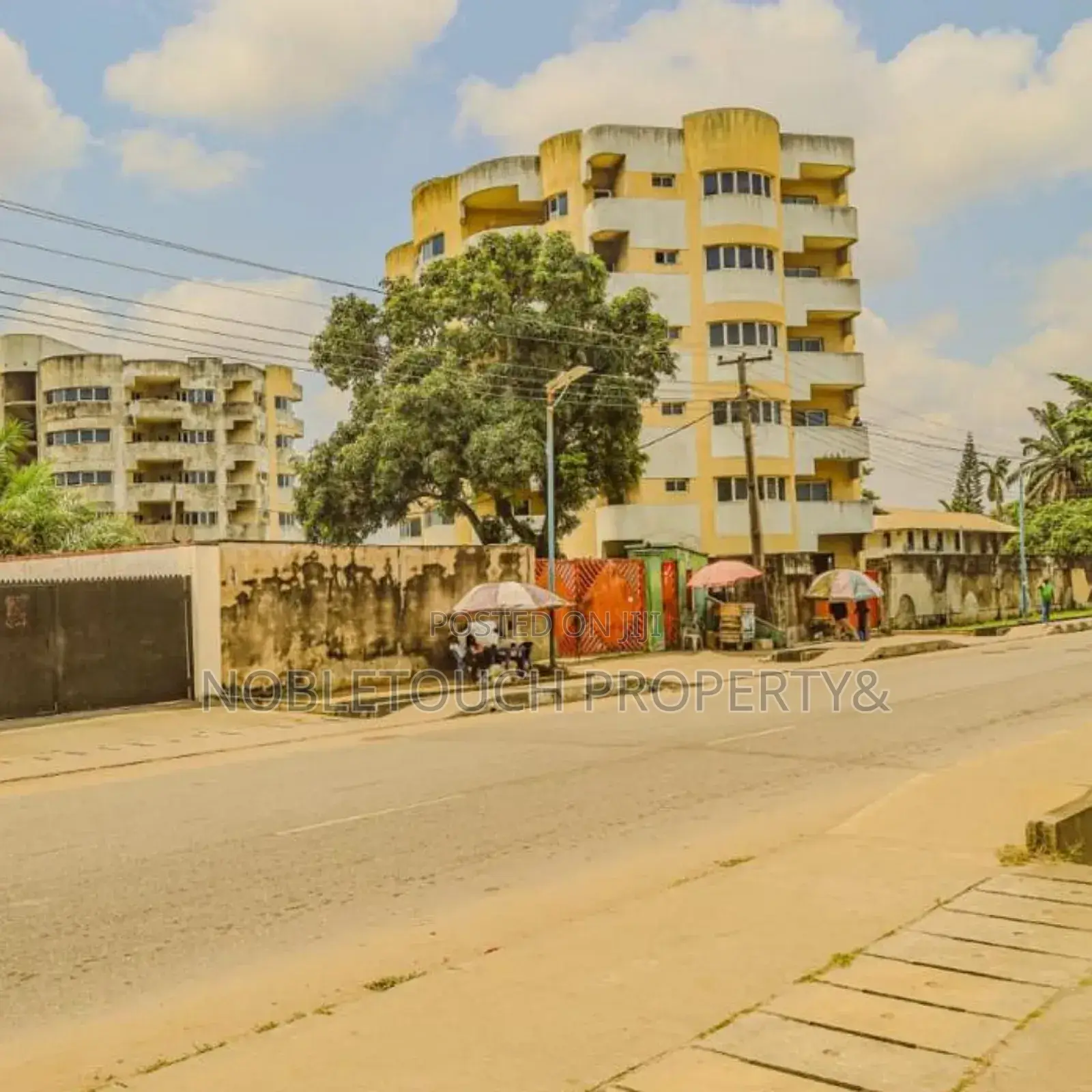3bdrm Block of Flats in Apapa Lagos for sale in Apapa