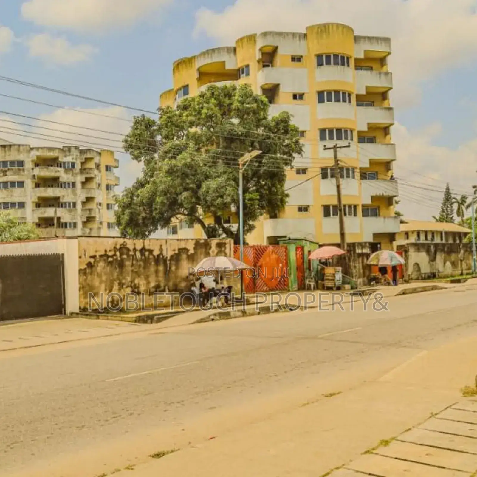3bdrm Block of Flats in Apapa Lagos for sale in Apapa