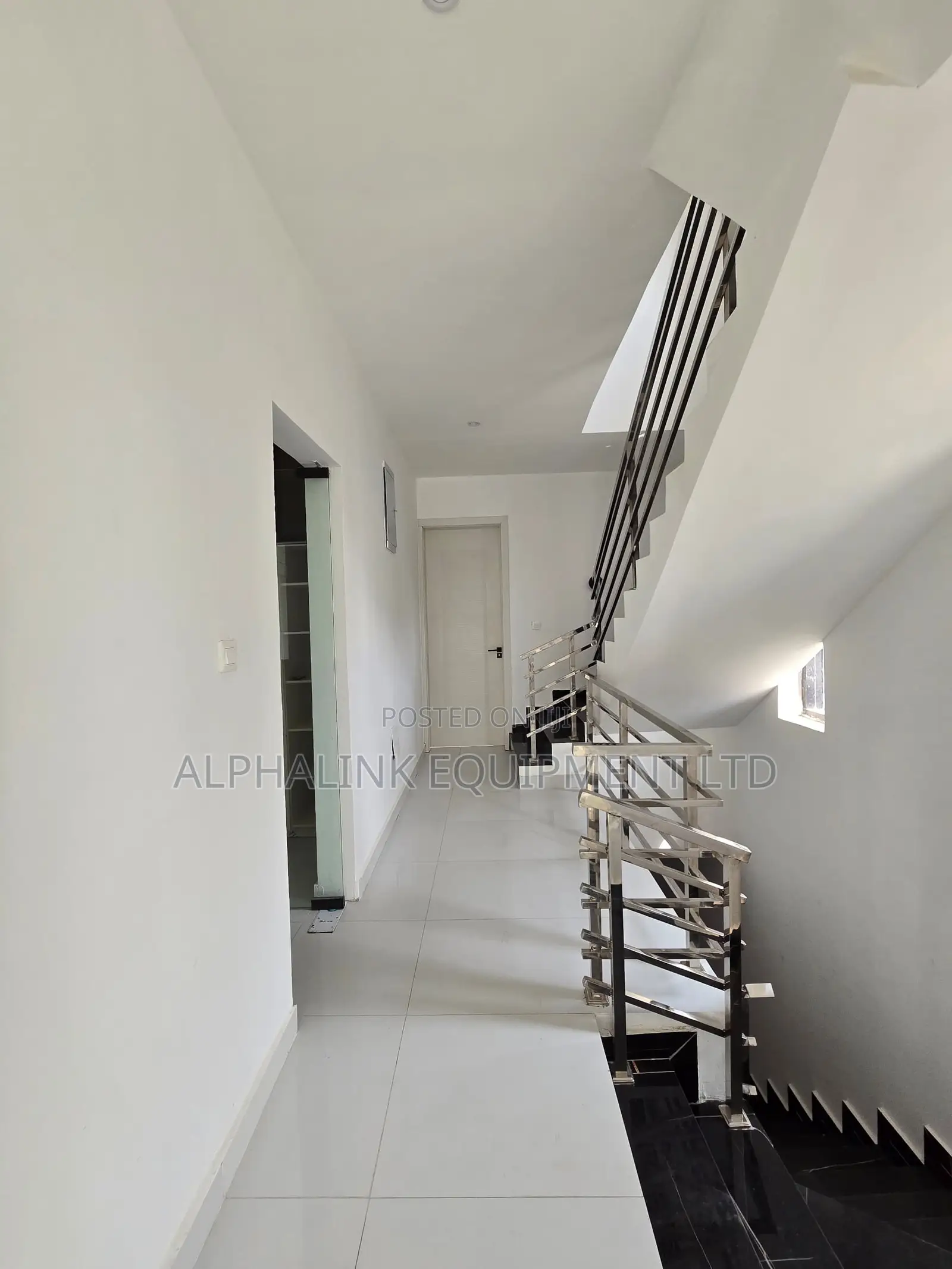 Furnished 4bdrm Duplex in Ikate for sale in Ikate