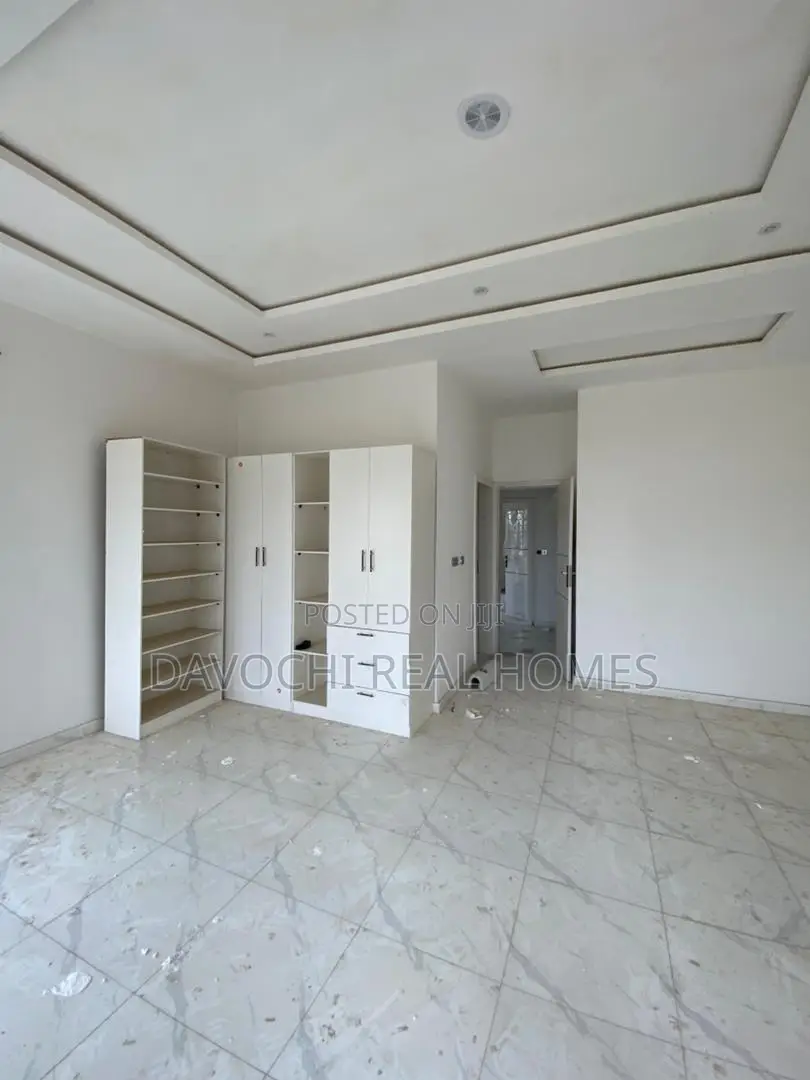 4bdrm Duplex in Ikota, Lekki for sale in Ikota