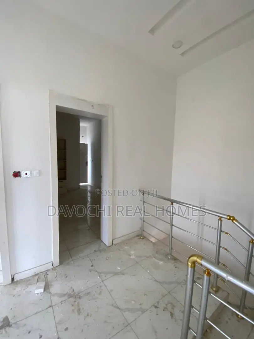 4bdrm Duplex in Ikota, Lekki for sale in Ikota