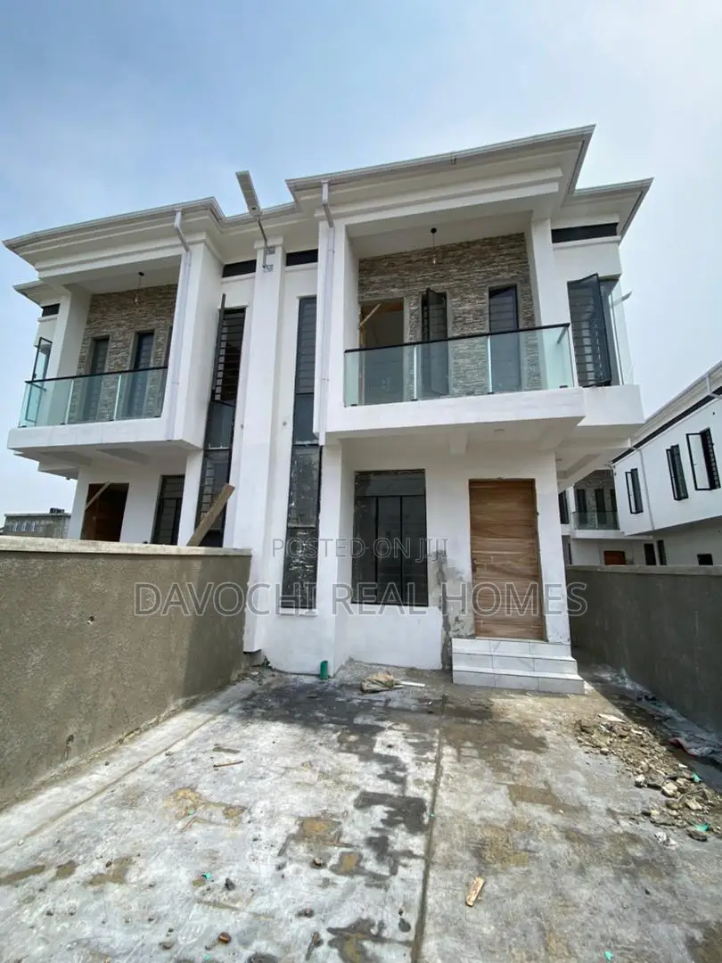 4bdrm Duplex in Ikota, Lekki for sale in Ikota
