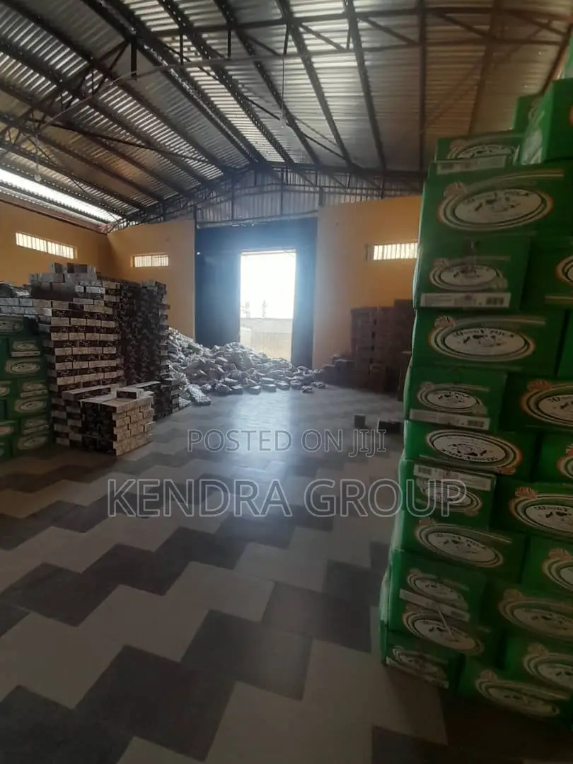 Warehouse for Lease in Ikorodu in Ibeshe / Ikorodu