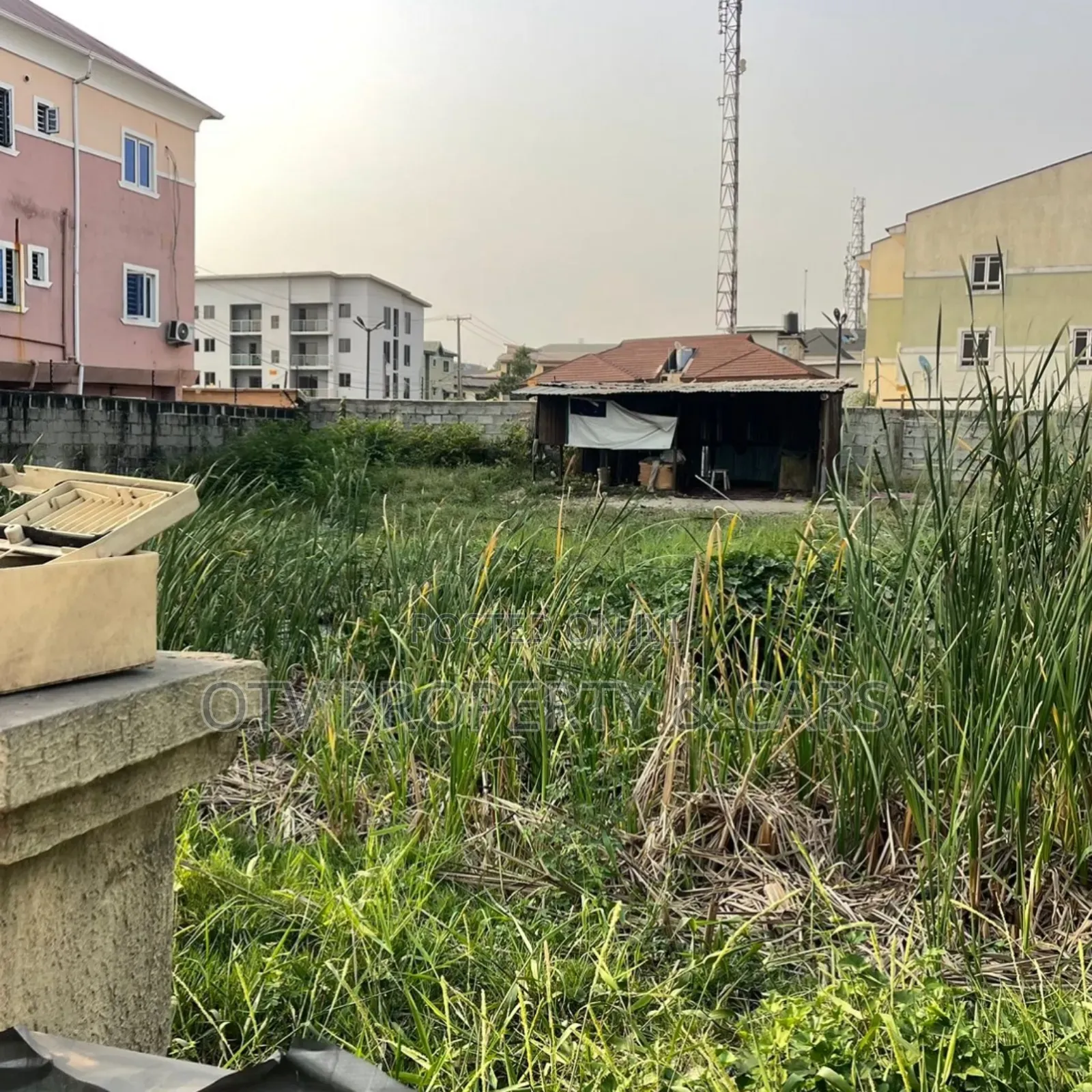 For Sale or Lease: Prime Land on Admiralty Way Lekki Phase1 in Lekki Phase 1