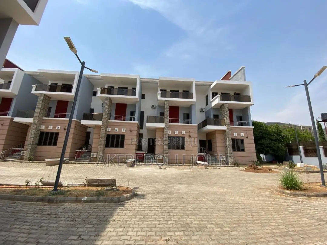 4bdrm Townhouse/Terrace in Katampe Extension for sale in Katampe Extension