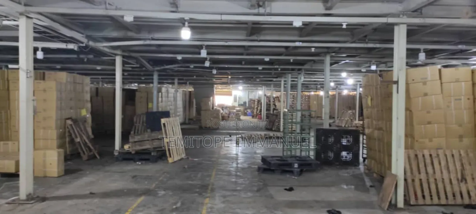 Wearhouse Factory on 7689sqm Land Building Space 12978sqm in Mushin