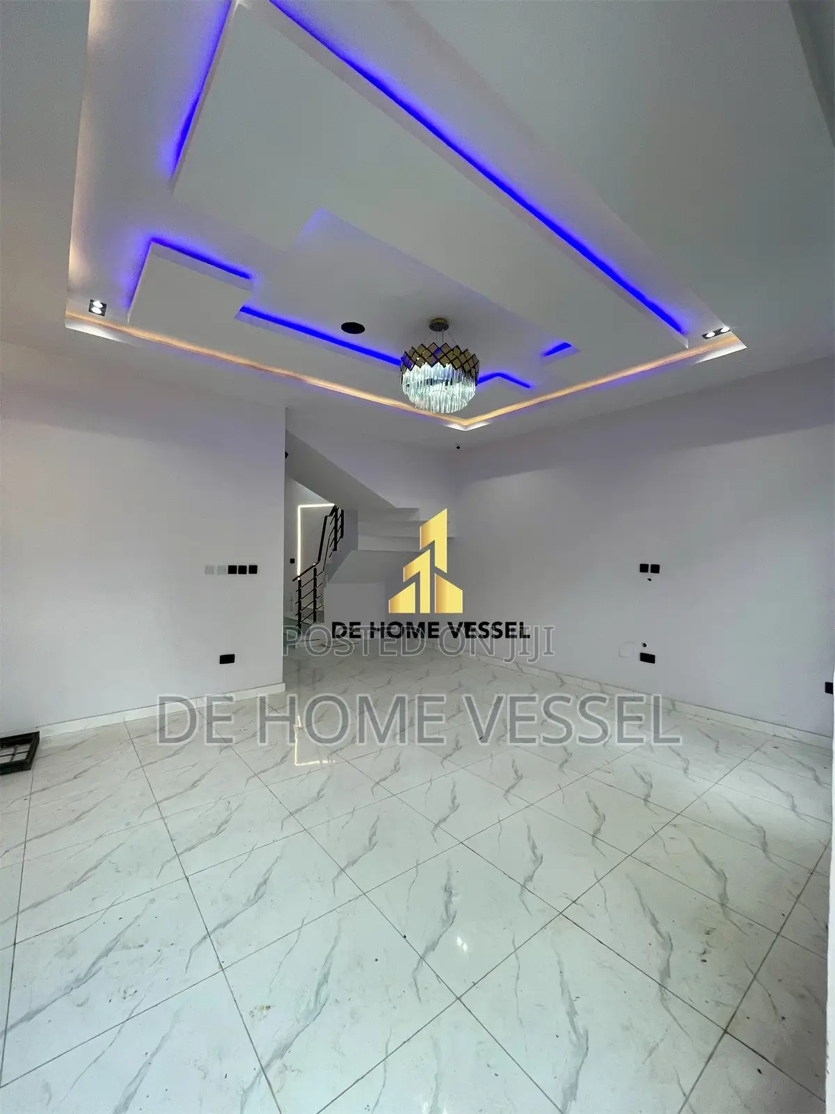 4bdrm Duplex in Ikota for sale in Ikota