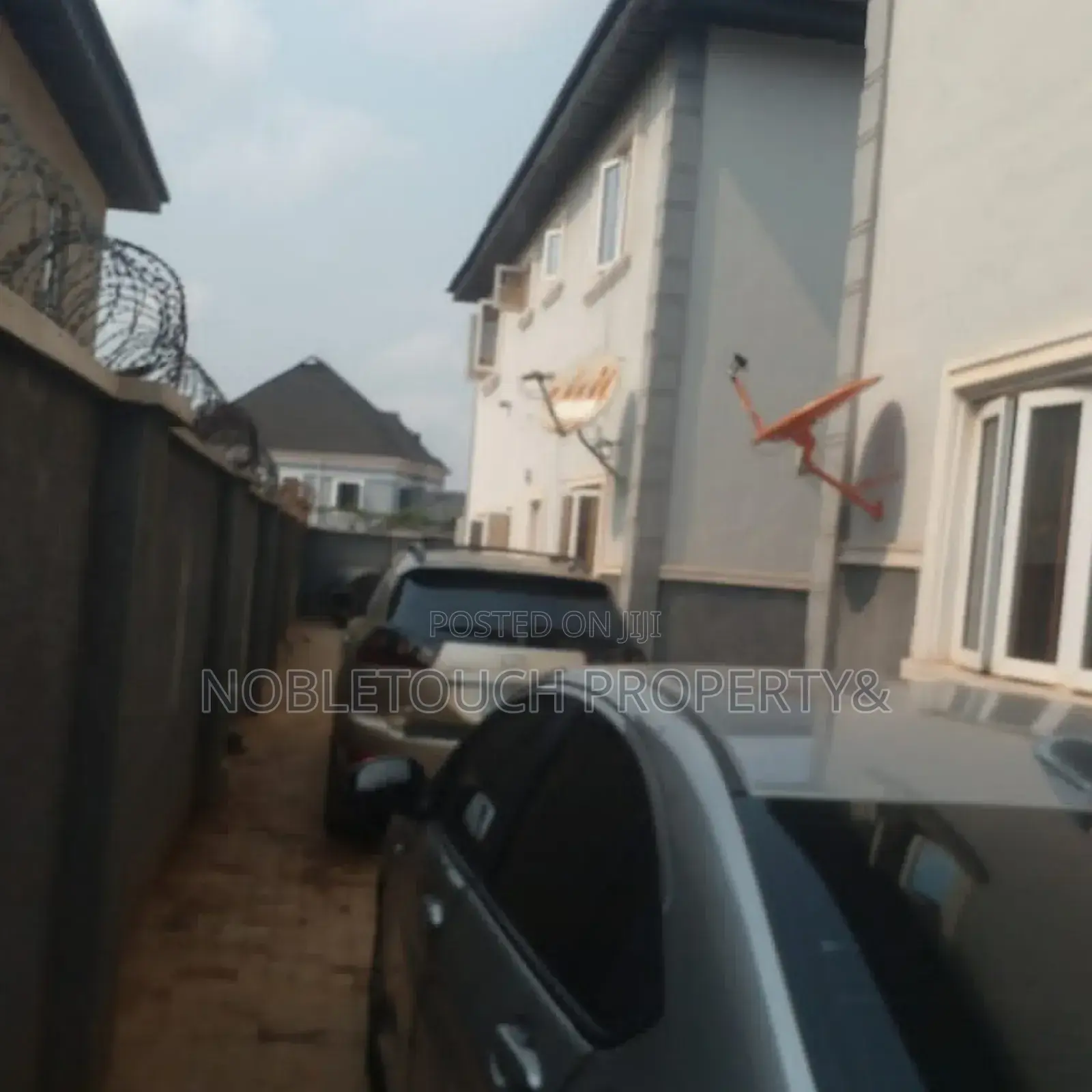 3bdrm Block of Flats in Baruwa Ipaja Lagos for sale in Baruwa