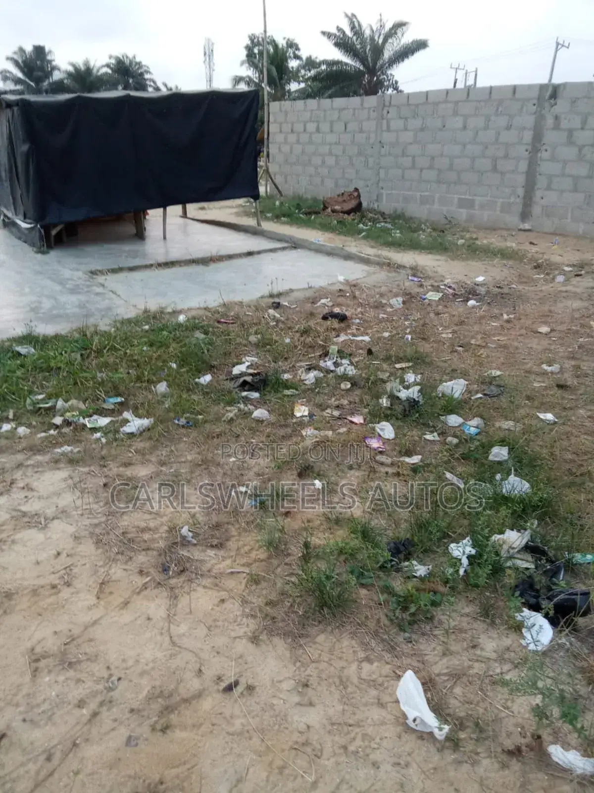 4plots of Dry Land at Back of Lagos Business School Ajah . in Olokonla