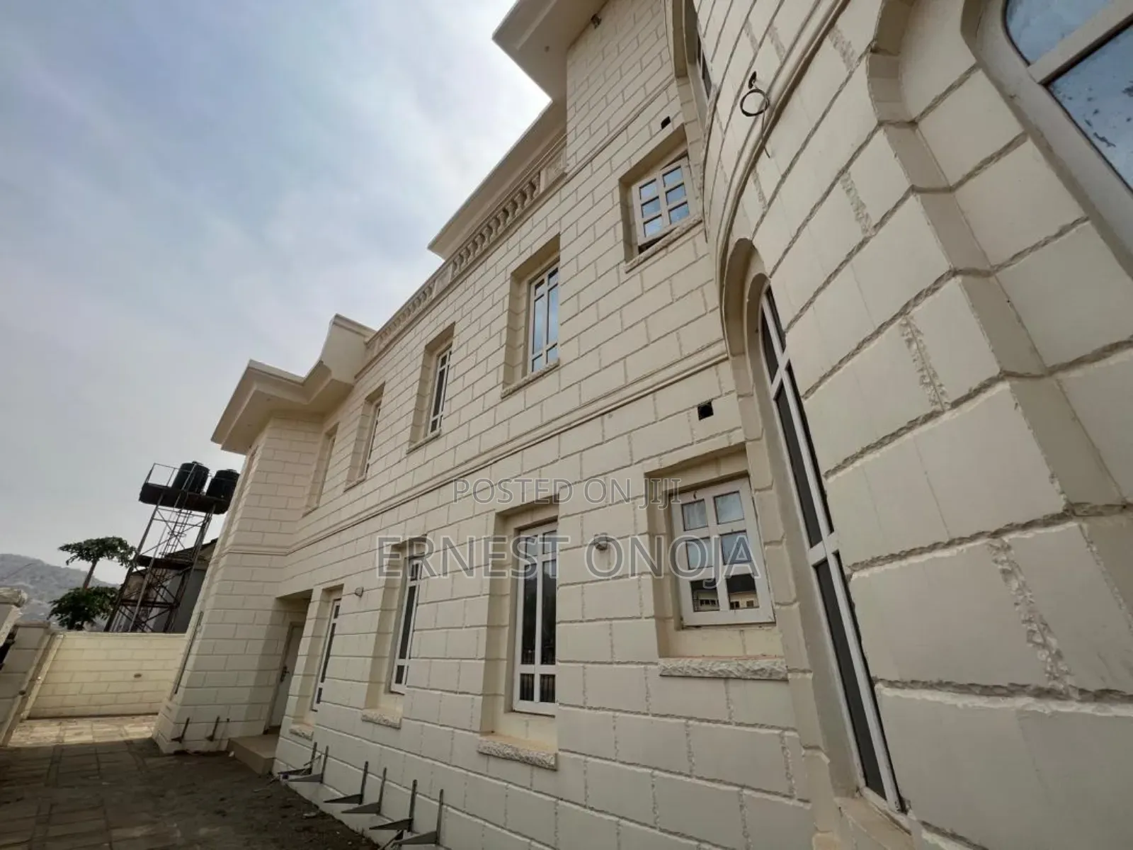 8bdrm Mansion in Katampe Extension for sale in Katampe Extension