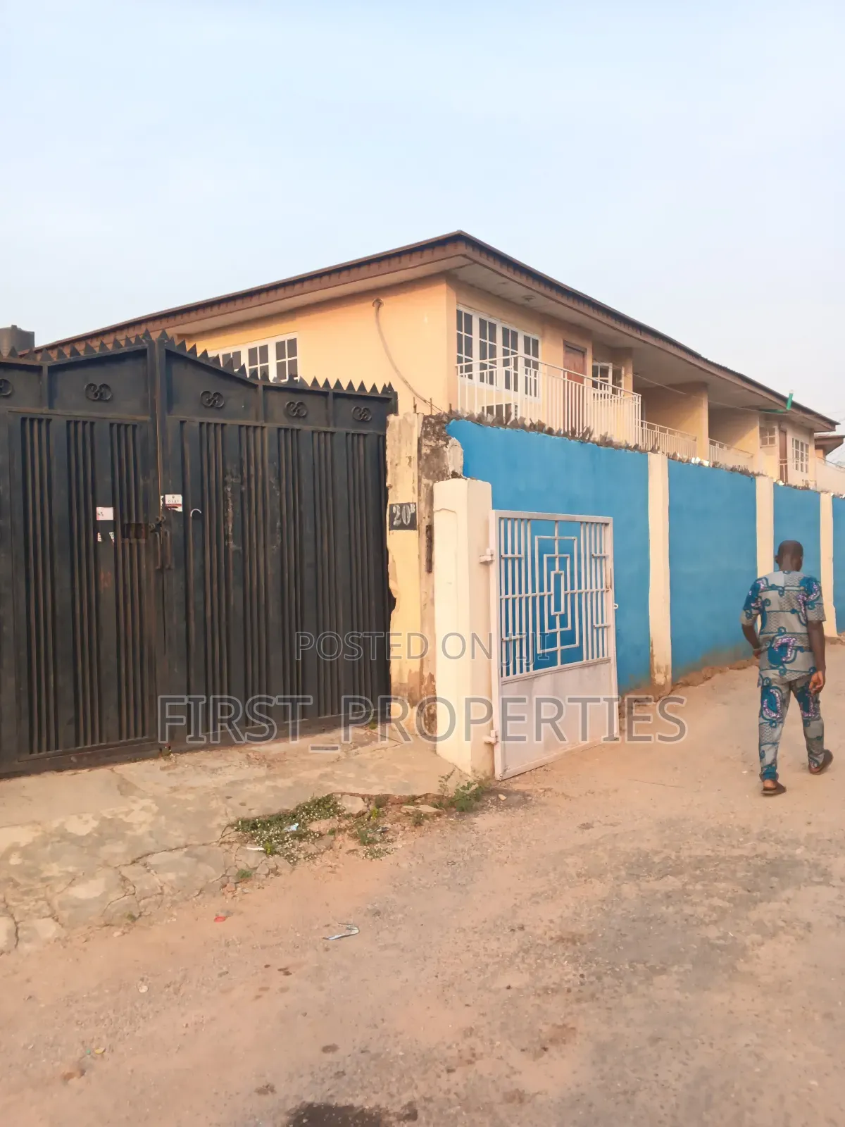 10bdrm Duplex in Kogi Estate, Ibadan for sale in Ibadan