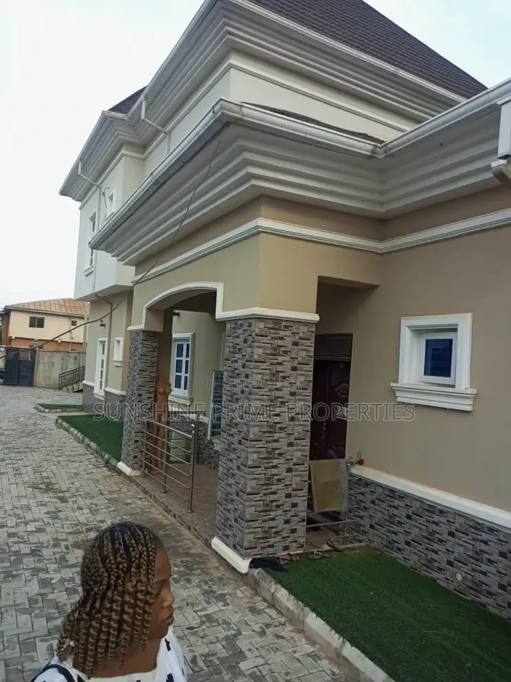 Furnished 4bdrm Duplex in Adesida Estate, Akure for sale in Akure