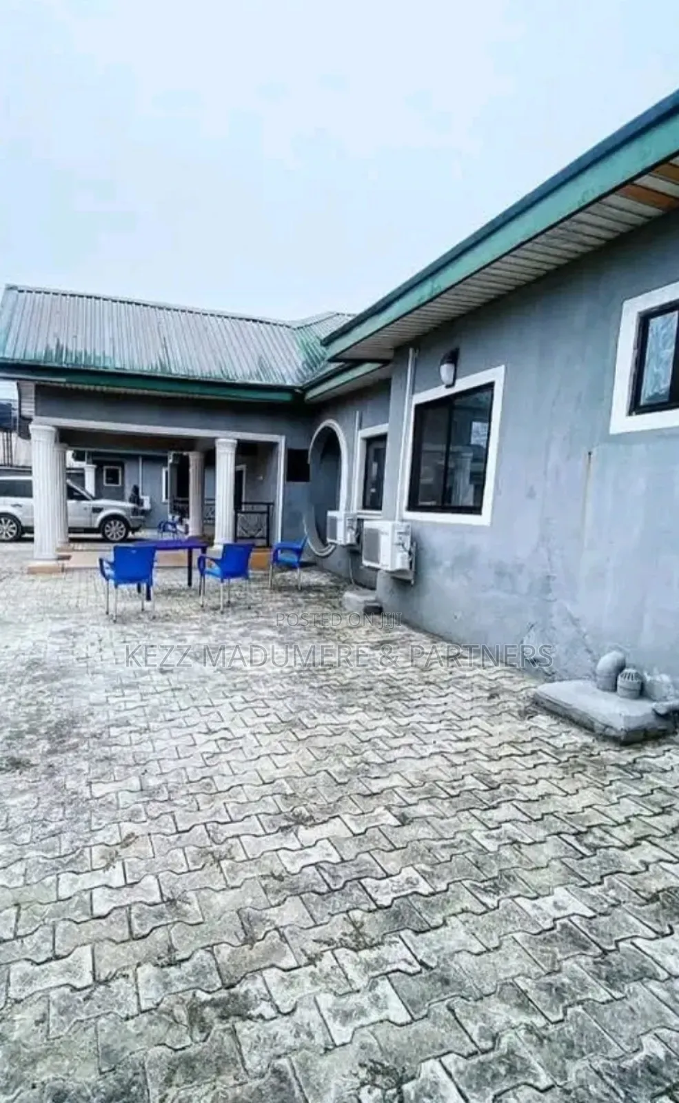For Sale: 18 Rooms Hotel in Woji , Port Harcourt in Woji