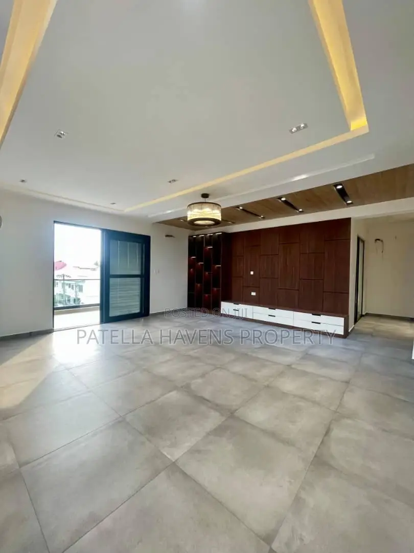 Gloriously Built 6bedroom Duplex in Ikoyi
